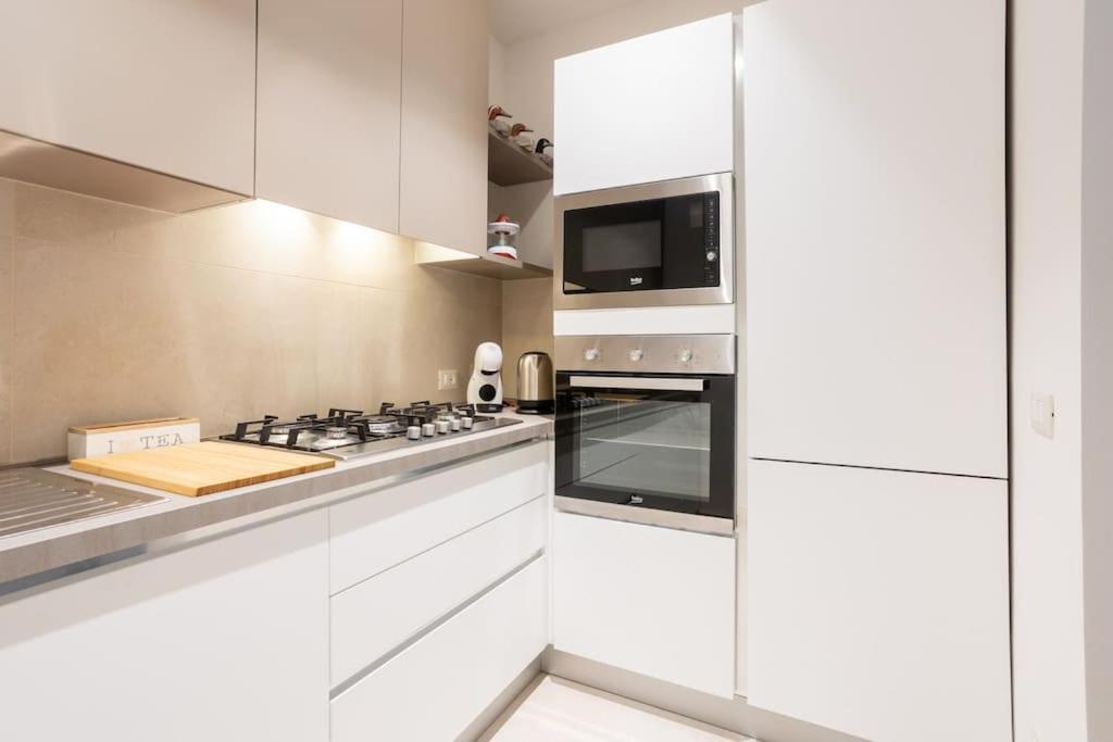 Palazzo Sabbioni Appartamento Lusso Due Camere Soggiorno Cucina Феррара Экстерьер фото